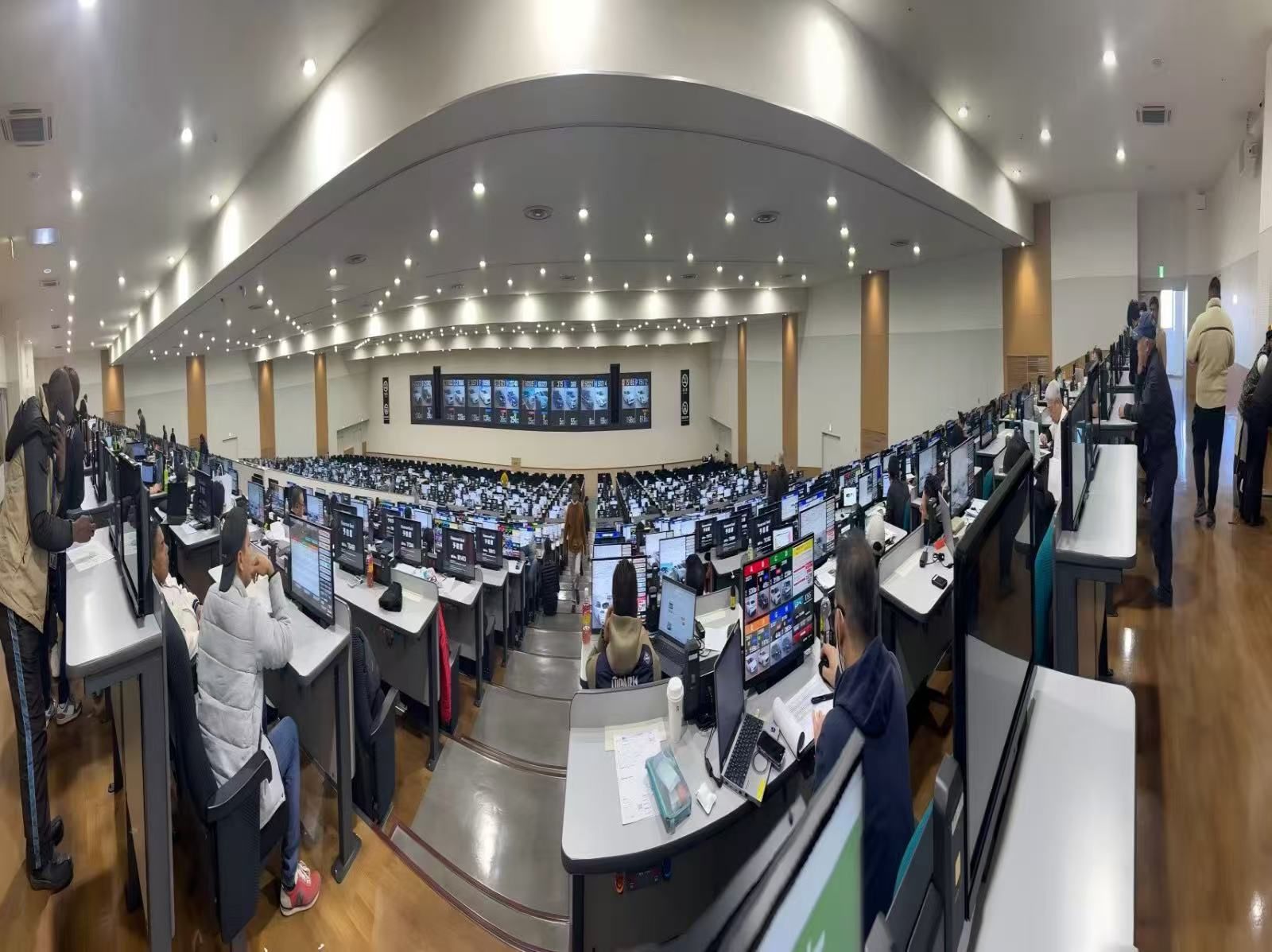 Live Japan/Korea auction hall access
